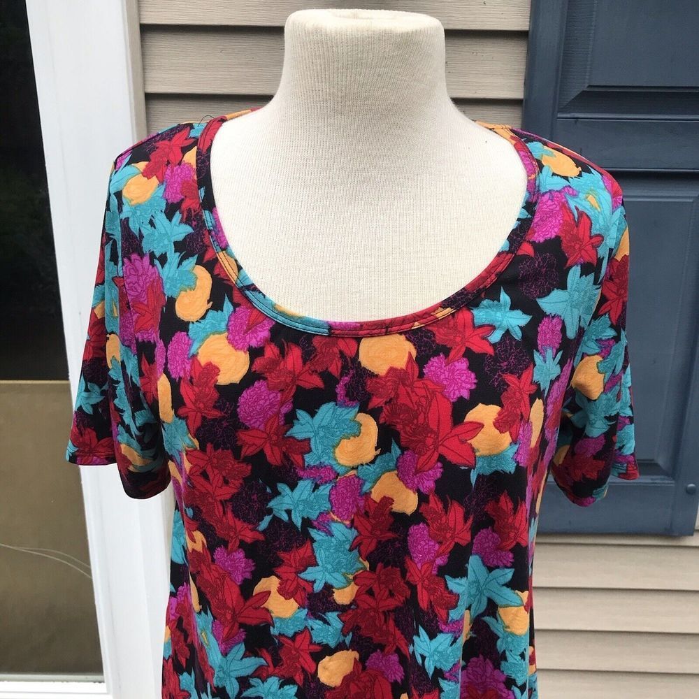 Lularoe Woman's Size Large Short Sleeve Irma Multicolor Leaves Print Tunic Top - Picture 2 of 7